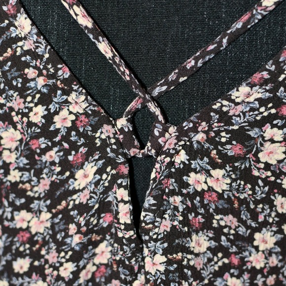 American Eagle Outfitter Blouse Size Medium - Picture 3 of 13